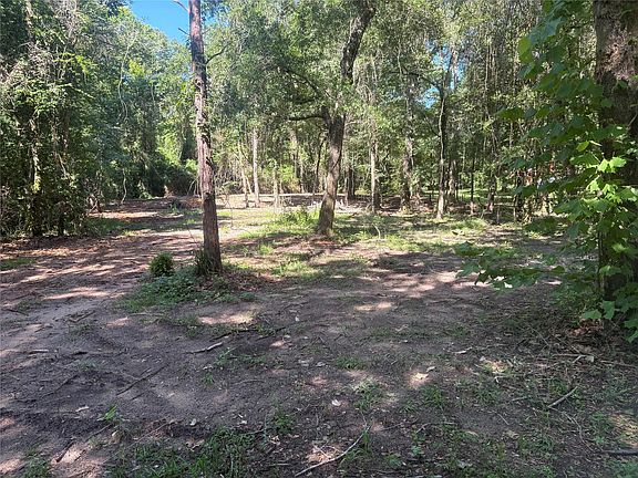 3rd image of 25111 N Clear Creek Rd