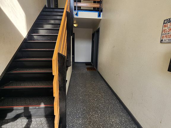 2nd image of 222 Sandpiper Dr #5