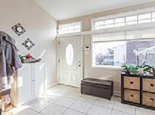 2710 S 8th St, Philadelphia, PA 19148