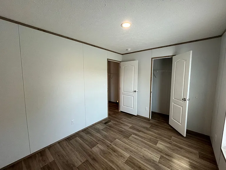 515 Tom Mann Rd — Photo 63