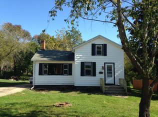 1465 S Float Ave, Freeport, IL 61032