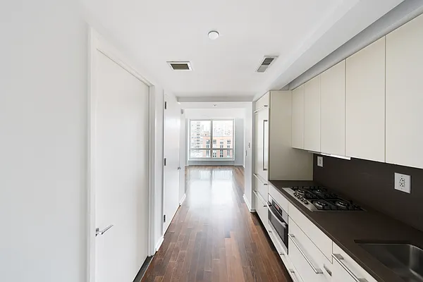 Rented by Corcoran | media 6