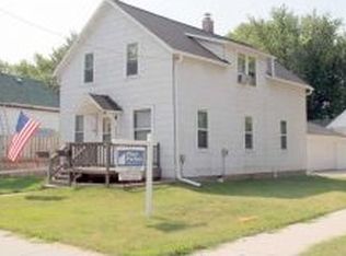 1466 Eliza St, Green Bay, WI 54301