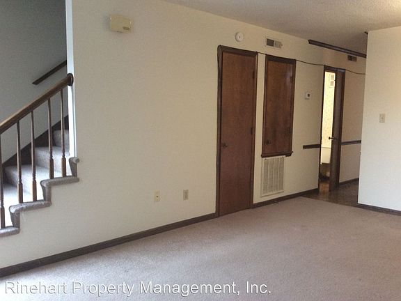 4th image of 285 Herlong Ave #D