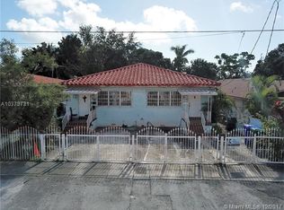 970 SW 10th St, Miami, FL 33130