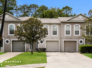 11840 Lake Bend Cir, Jacksonville, FL 32218