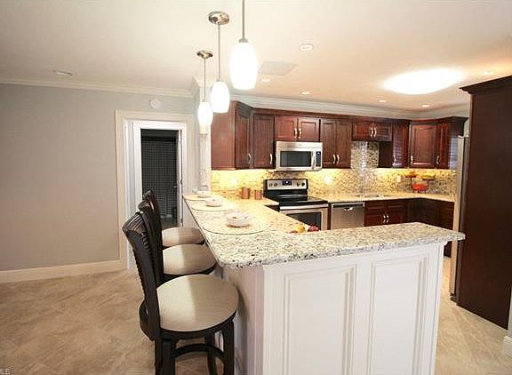 3rd image of 7080 E Brandywine Cir