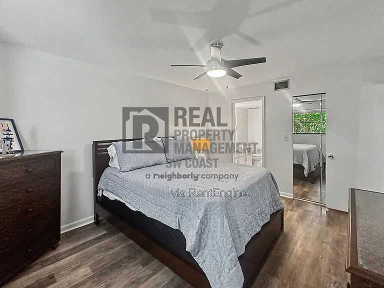 28100 Pine Haven Way #5 — Photo 18