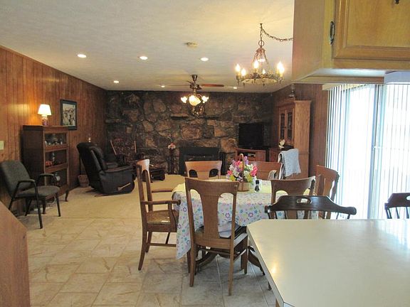 4th image of 8637 Ventura Dr