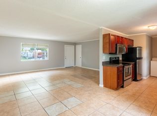 1218 Giller Ave, Mangonia Park, FL 33407
