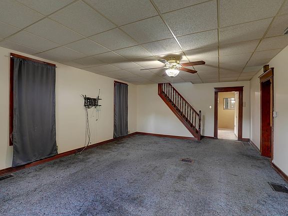 4th image of 1219 Lind St