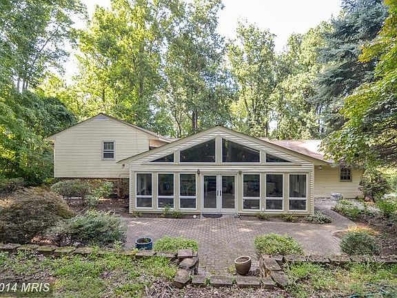 5th image of 3714 Richard Ave