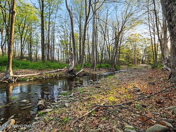 3rd image of 254 Lower Swiftwater Rd