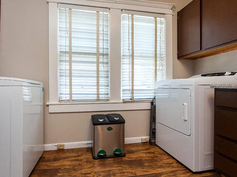 1709 Villa Pl #B — Photo 16