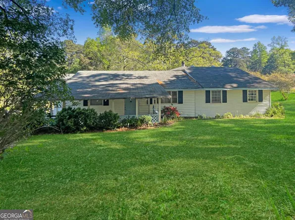 80 Skyline Dr, Hampton, GA 30228