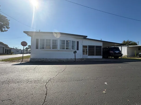 424 Mockingbird Ln, Winter Haven, FL 33881