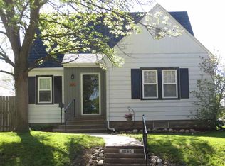 2640 Western Ave, Davenport, IA 52803