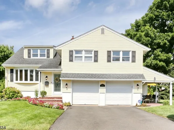 521 Amsterdam Ave, Ridgewood Village, NJ 07450