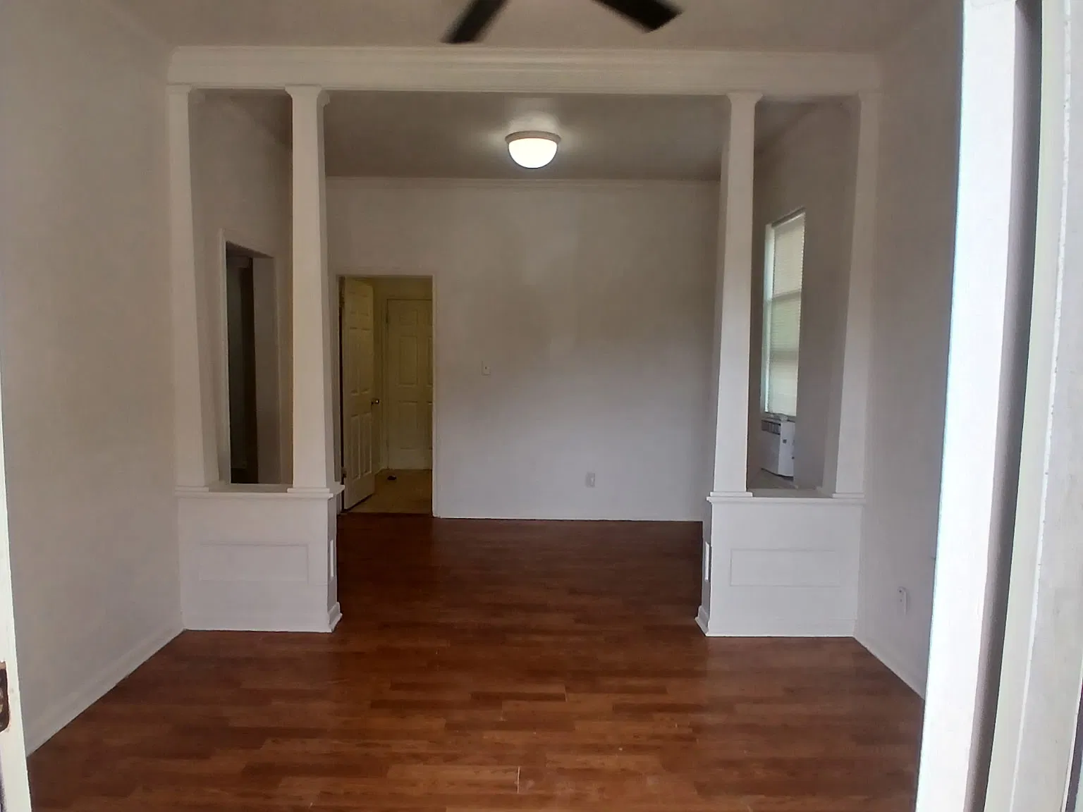 2 bed, 750 sqft, $1,200 — Photo 2