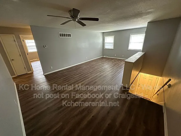 3028 N 71st St — Photo 9