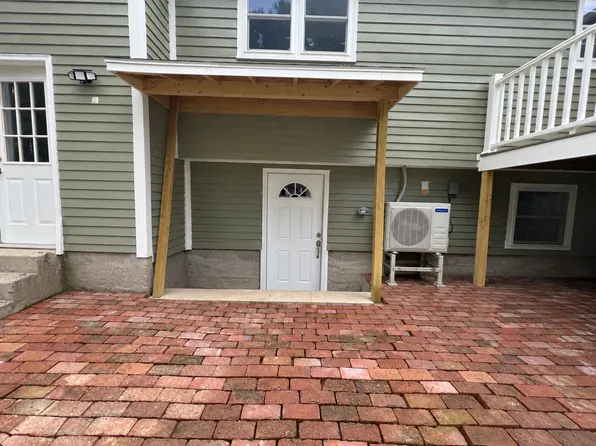 8 Birch Ln #A, Shrewsbury, MA 01545