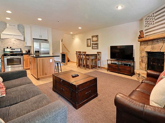 2nd image of 690 Deer Valley Dr Unit 10