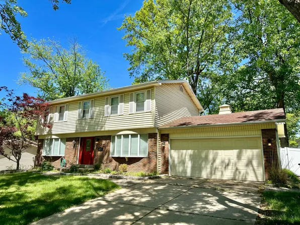12937 Weatherfield Dr, Saint Louis, MO 63146