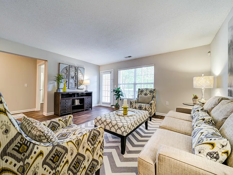 Summerlin Ridge Apartments — Photo 26