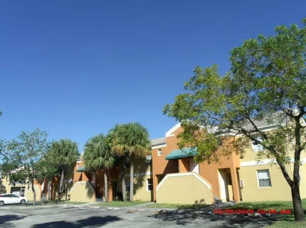 2431 NW 56th Avenue #204, Lauderhill, FL 33313
