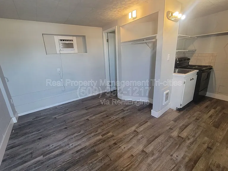 124 W Shoshone St #K — Photo 1