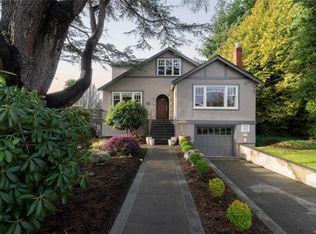 2741 Dufferin Ave, Oak Bay, BC V8R 3L5