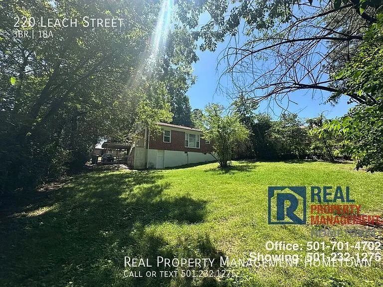 220 Leach St — Photo 13