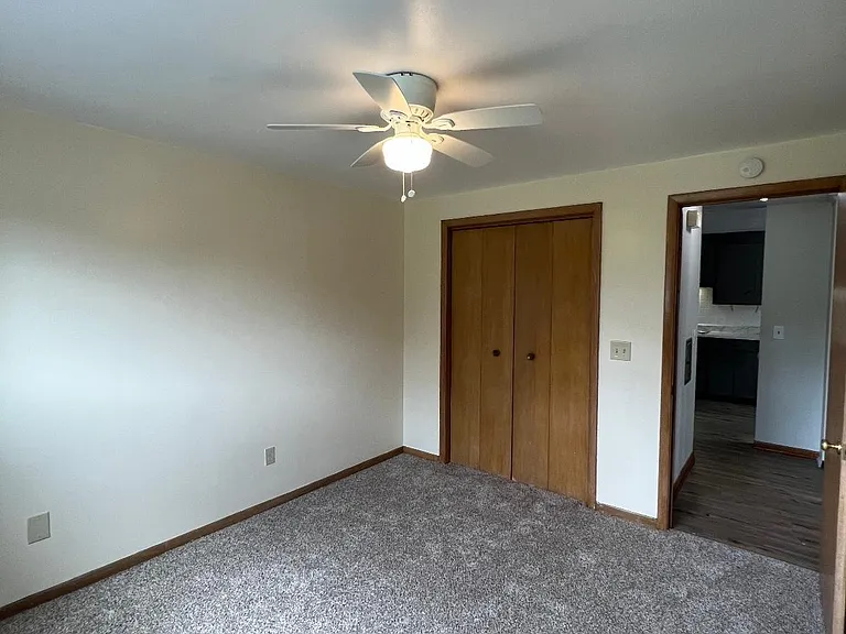 1015 Wehrle Dr #UP — Photo 10