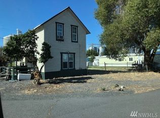 217 N 6th St, Coulee City, WA 99115