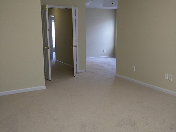 Extra sitting area in Master bedroom!