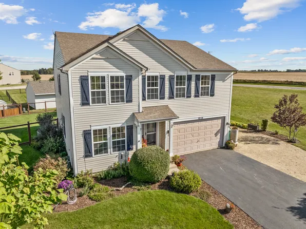 1513 Elizabeth Ct, Kirkland, IL 60146