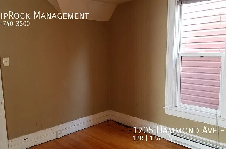 1705 Hammond Ave #2 — Photo 9