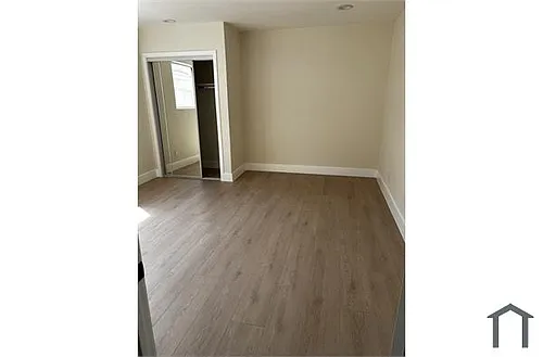 1242 N New Hampshire Ave #11 Photo 1