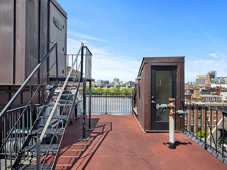 101 Beacon St #PENTHOUSE — Photo 21