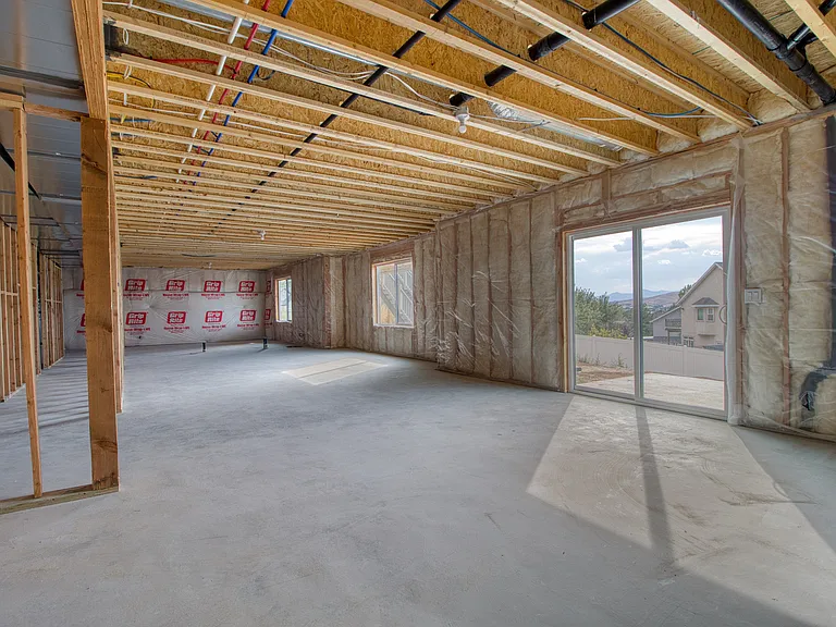 1338 S 450 E — Photo 16