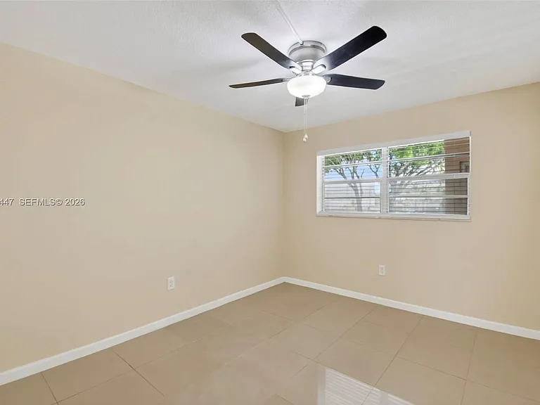 1710 NE 191st St #206 — Photo 23