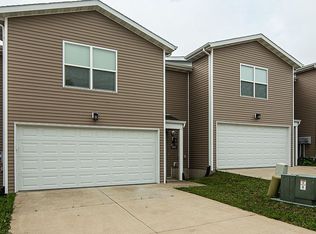 3063 Brunskill Rd, Dubuque, IA 52003