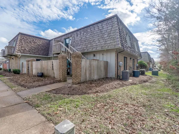 1623 Ocean Bay Dr, Virginia Beach, VA 23454