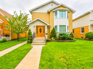 6246 N Indian Rd, Chicago, IL 60646