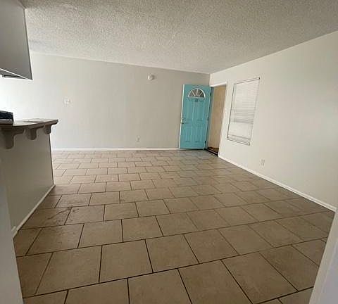 3rd image of 1129 E Ocean Blvd APT 6