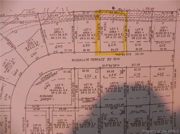 620 Rivergate Ter, West Point, VA 23181