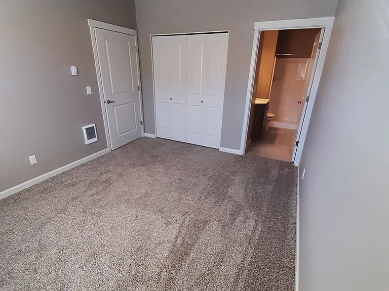 White Oak Apartments — Photo 29