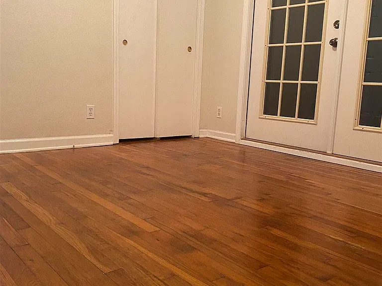 1240 E Jordan St — Photo 11