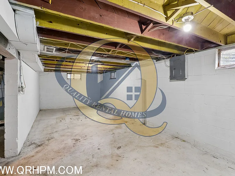 955 S Ballenger Hwy — Photo 12