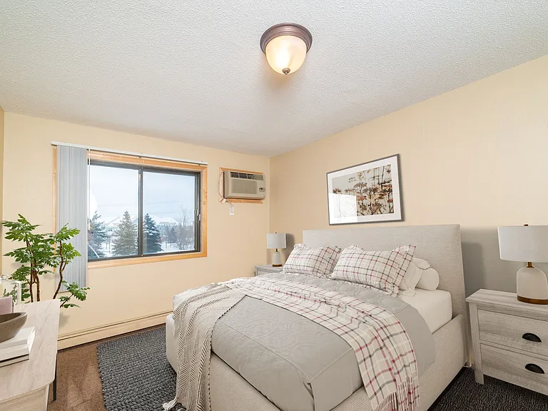 Maple Ridge Apartment Homes — Photo 8